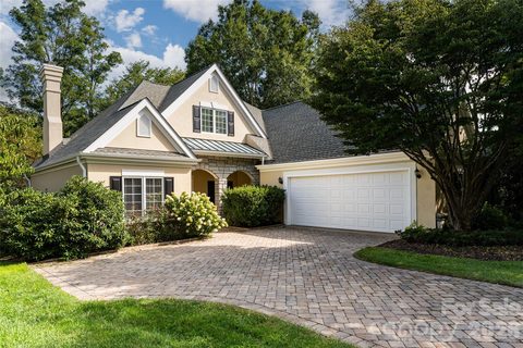 8 Clovelly Way active home in Devonshire, Asheville, NC