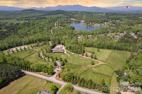 00 Doveridge Drive active home in Derbyshire, Columbus, NC