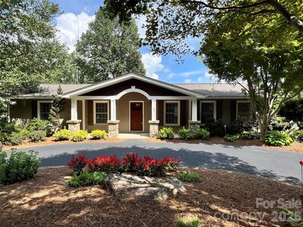 25 Brookwood Road sold home in Sherwood Heights, Asheville, NC