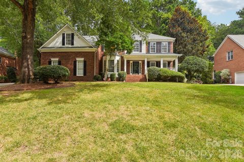 4123 Mountain Cove Drive active home in Overlook, Charlotte, NC