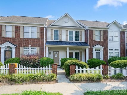 7009 Creft Circle active townhome in Lake Park, Indian Trail, NC