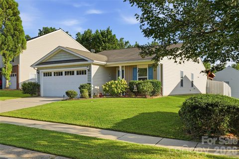 865 Willow Creek Drive pending home in Willow Creek, Gastonia, NC