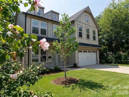 812 E 19th Street active home in East End, Charlotte, NC