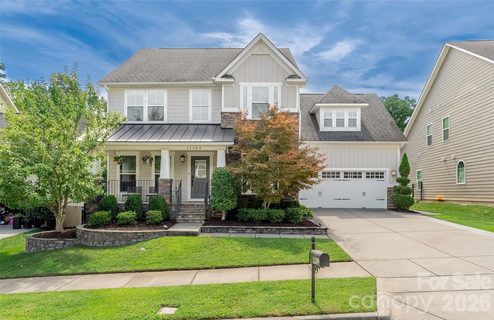 11708 Warfield Avenue pending home in Vermillion, Huntersville, NC