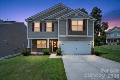 5040 Deisy May Lane active home in Chase View, Matthews, NC
