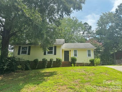 9607 Barkridge Road active home in Timber Creek, Charlotte, NC