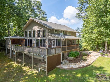 837 Big Raven Lane pending home in Winfield Cove, Saluda, NC