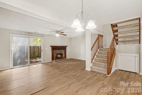 5912 Bayswater Lane active townhome in Bay Village, Charlotte, NC