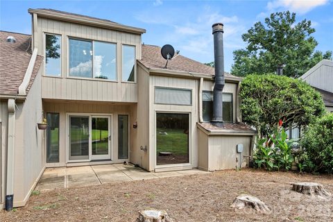 102 Ridgeport Road active condo in River Hills, Clover, SC