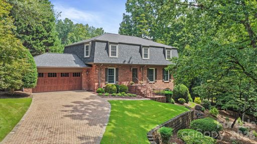 200 Keyhole Court active home in Cramer Mountain, Cramerton, NC