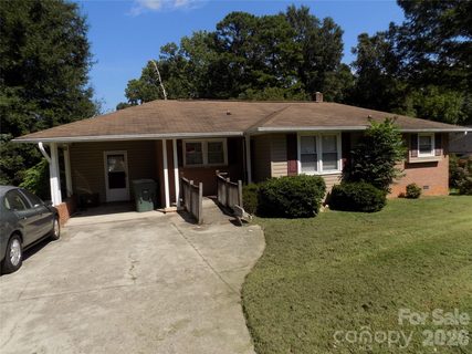 Homes in Pinecrest, Gastonia