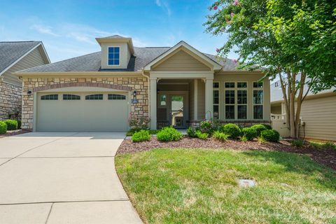 5028 Polo Gate Boulevard pending home in Polo Club At Mountain Island Lake, Charlotte, NC