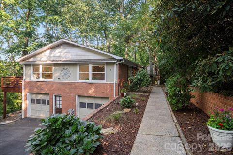 Homes in Long John Mountain, Hendersonville