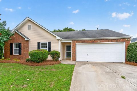 Homes in Brookfield, Charlotte