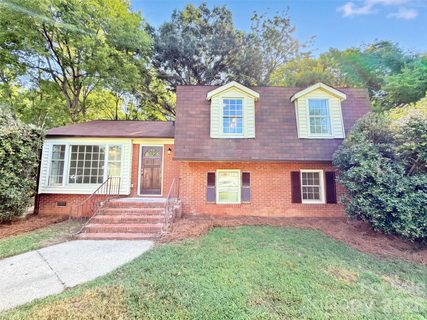 Homes in Taragate Farms, Charlotte