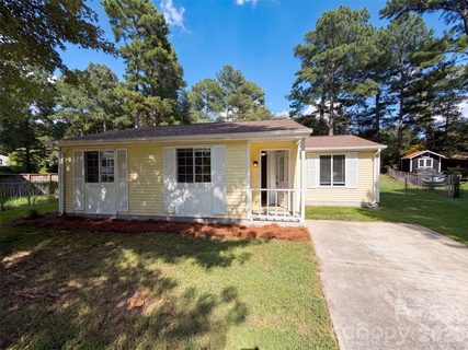 3618 Gustar Court active home in Piney Grove, Charlotte, NC