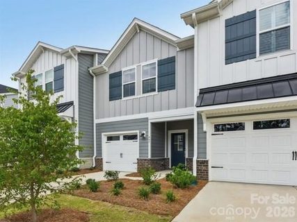 472 Markridge Loop active home in Meadows At Wilson Farms, Fort Mill, SC