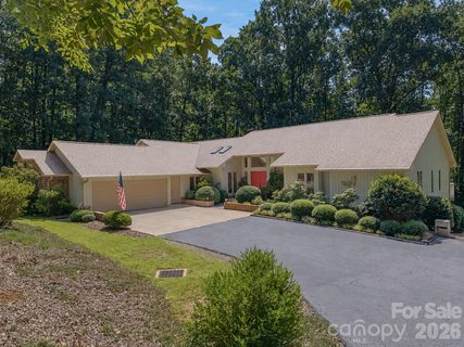 A home in Jackson Grove