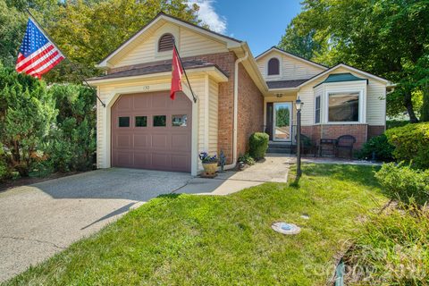 Homes in Plantation Walk, Hendersonville