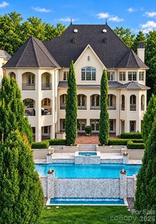 11828 Stephenson Court active home in Ballantyne Country Club, Charlotte, NC