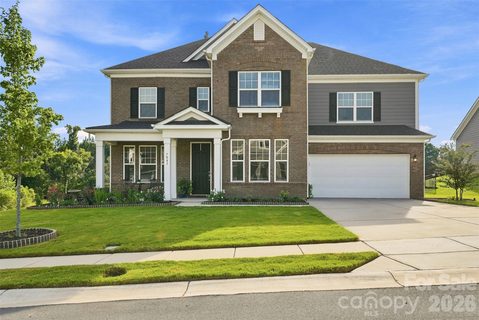 7041 Irongate Drive active home in Bent Creek, Lancaster, SC