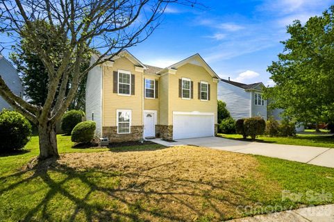 117 Farm Springs Drive active home in Kendrick Farm, Mount Holly, NC