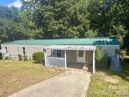 111 Cloverleaf Drive pending home in Clover Brook, Clover, SC