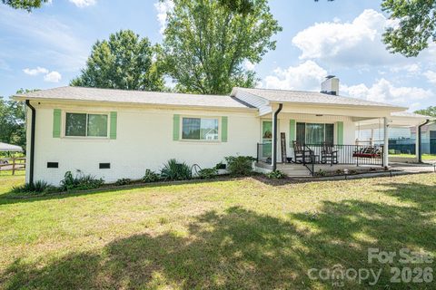 1718 Woolie Road active home in Green Acres, Lincolnton, NC