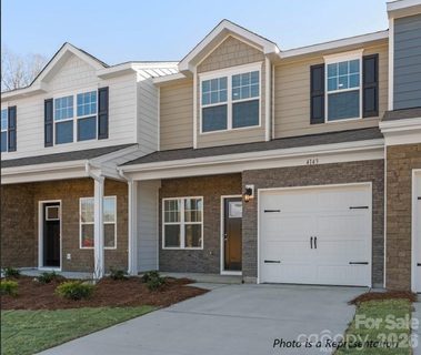 4154 Olympus Avenue active townhome in Sierra Ridge, Gastonia, NC