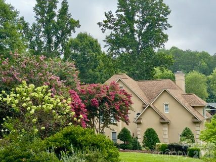 Homes in Spring Acres, Mooresville