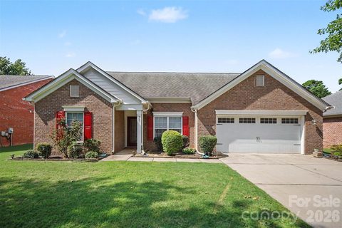337 Crannog Way pending home in Riverwood, Rock Hill, SC