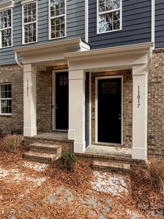 13216 Knockturn Alley active home in Vermillion, Huntersville, NC