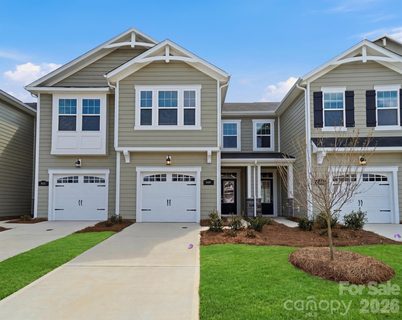 343 Laura Elizabeth Lane active townhome in Arbor Chase, Clover, SC