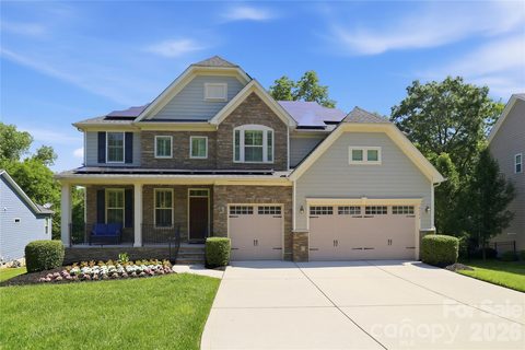4742 Phifer Crest Court pending home in Phifer Crest, Charlotte, NC
