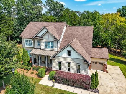 Chapel Cove, Charlotte