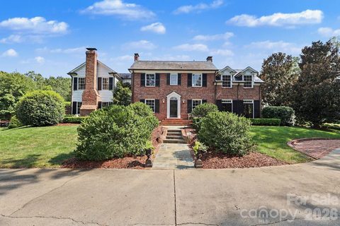 1401 Queens Road active home in Myers Park, Charlotte, NC