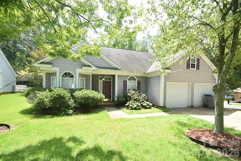 Homes in Oakdale Woods, Charlotte