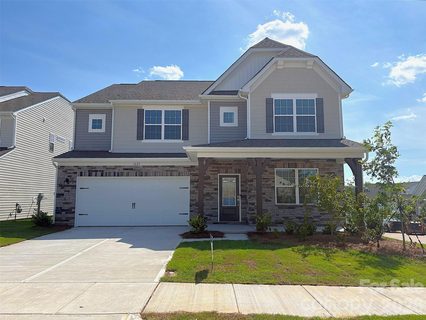 1621 Grassy Knoll Trail active home in Shannon Woods, Maiden, NC