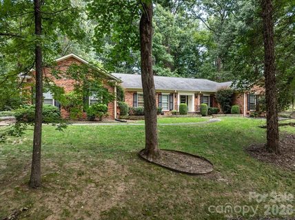 Homes in Kingswood, Charlotte
