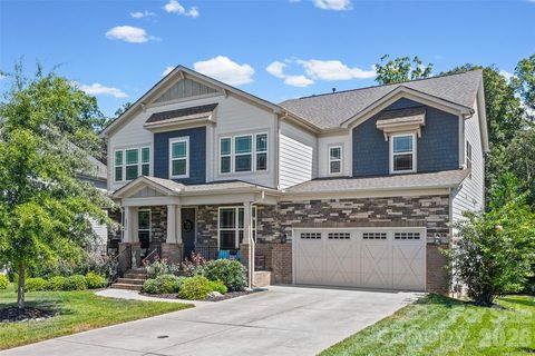 4050 Brandywine Terrace active home in Bent Creek, Lancaster, SC