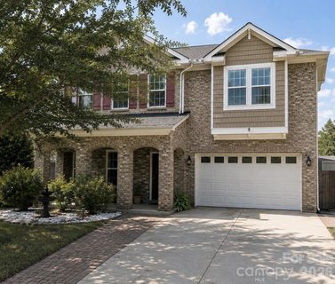 112 Elysian Estate Court active home in Avalon, Mooresville, NC