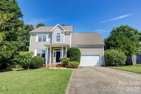 Homes in Kiser Woods, Concord