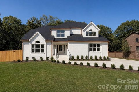 Homes in Carmel Valley, Charlotte