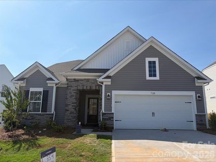 7128 Juneberry Way active home in Shannon Woods, Maiden, NC