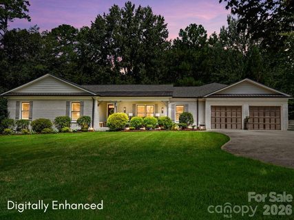 800 Jefferson Drive pending home in Mammoth Oaks, Charlotte, NC