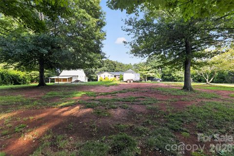 3606 Jefferson Street active home in Mountain Creek, Sherrills Ford, NC