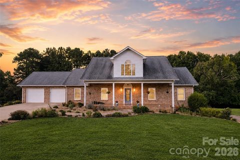 5725 Gunpowder Road pending home in Grace Landing, Granite Falls, NC