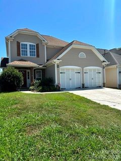 9645 Storybook Avenue active home in Moss Creek, Concord, NC