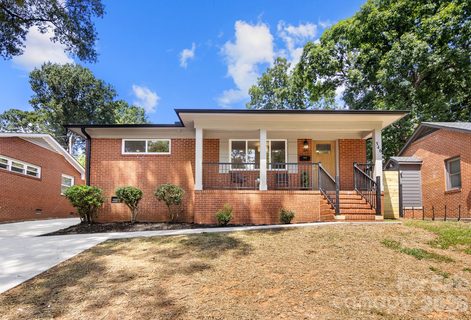 546 W Kingston Avenue active home in Wilmore, Charlotte, NC