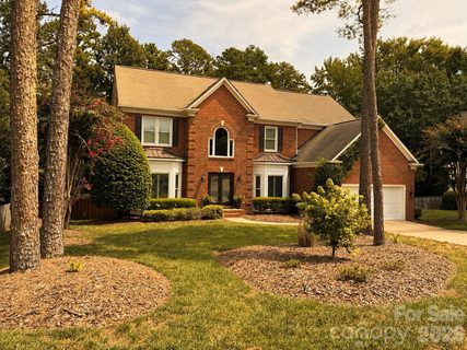 7337 Versailles Lane active home in Piper Glen, Charlotte, NC